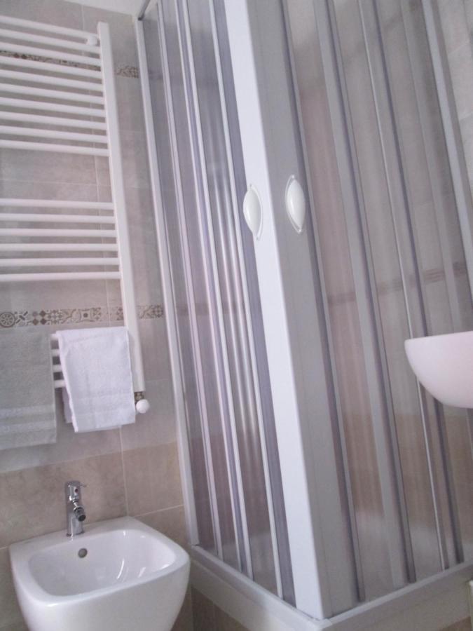 B&B Regina Margherita L'Aquila Bagian luar foto